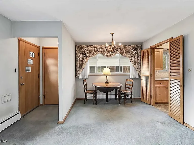 589 Woodlane Dr — Photo 14