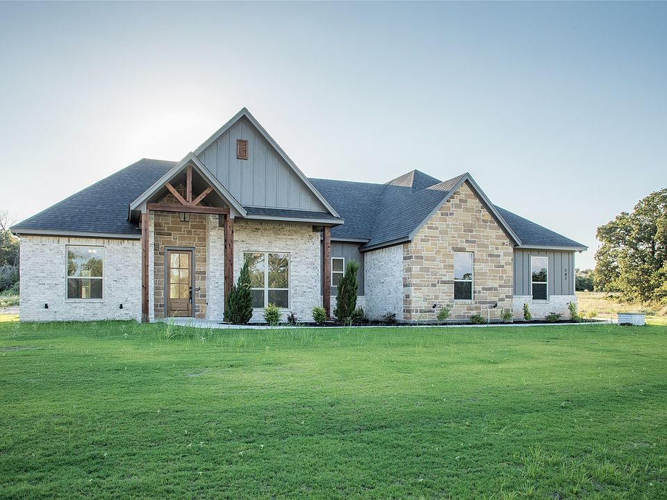 1st image of 141 Prairie Winds Dr