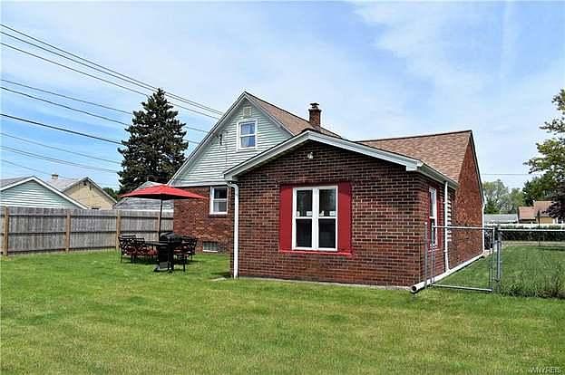 1st image of 26 Lorraine Ln