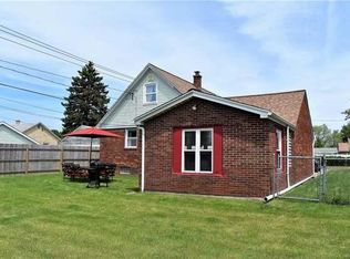 26 Lorraine Ln, Buffalo, NY 14225
