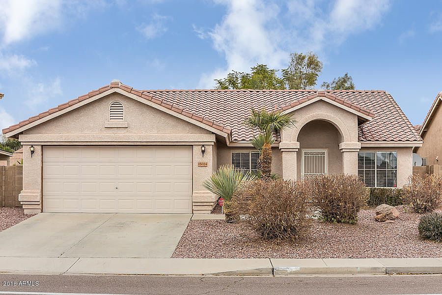1st image of 15024 W Honeysuckle Ln