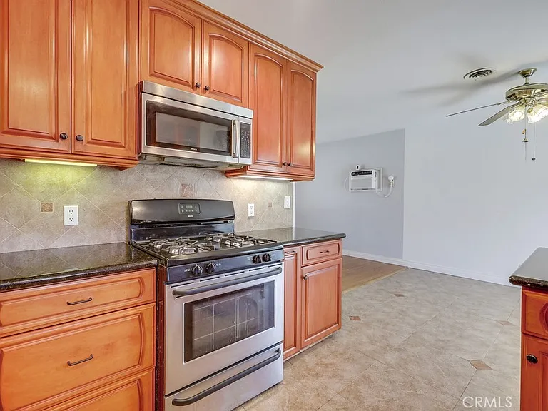 10321 Courtright Rd — Photo 15