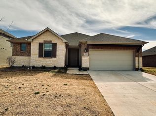 1701 Pine Valley Dr, Haslet, TX 76052
