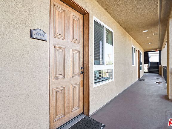 3rd image of 1401 S Saint Andrews Pl APT 308
