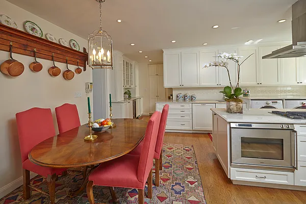 Sold by Brown Harris Stevens | media 22