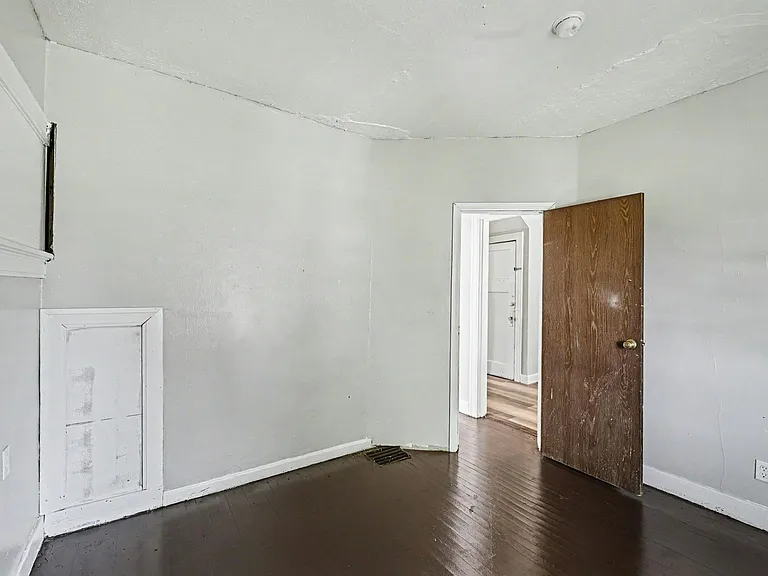 427 Kolping Ave #427 — Photo 12