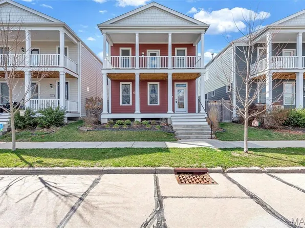 5044 Arpent St, Saint Charles, MO 63301