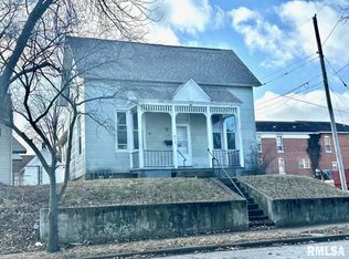 616 Chestnut St, Quincy, IL 62301