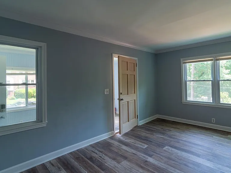 233 Kinsey Ct NE #B — Photo 4