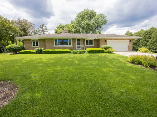 405 Farmington Ave, Joliet, IL 60435