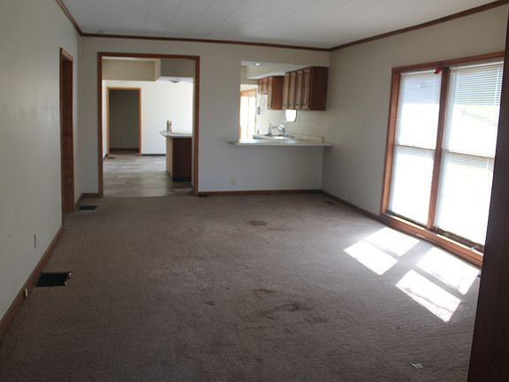 2nd image of 120 S 12th St