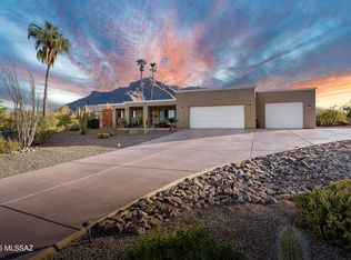 380 E Four Horses Cir, Oro Valley, AZ 85704