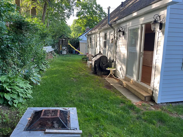 8 Robinview Ter — Photo 5