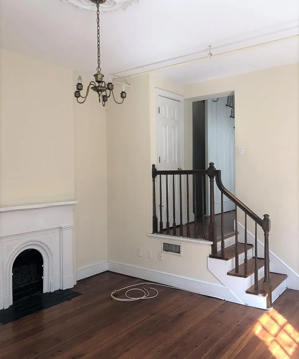 2 bed, 900 sqft, $1,495 — Photo 1