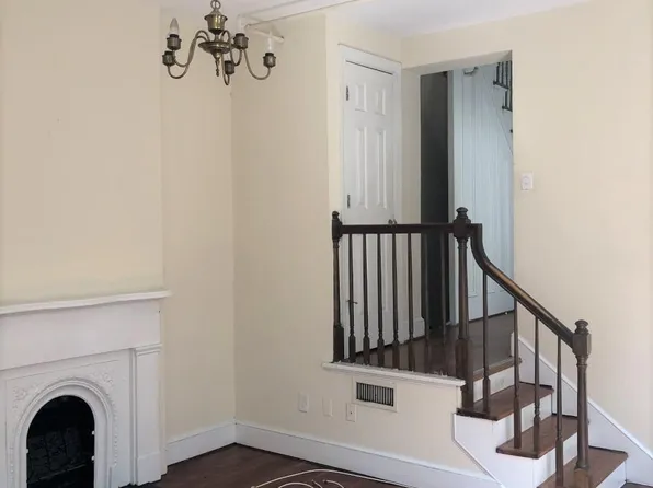 115 N 1st St #202, Richmond, VA 23219