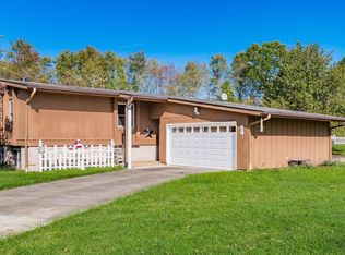 5085 Finwood Dr, Nashport, OH 43830