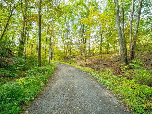 1 Daisy Lane, Staatsburg, NY 12580