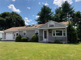 81 Valley View Dr, Cumberland, RI 02864