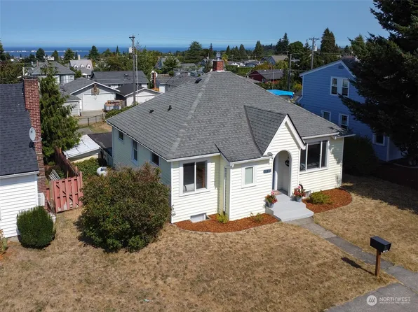 131 W 14th Street, Port Angeles, WA 98362