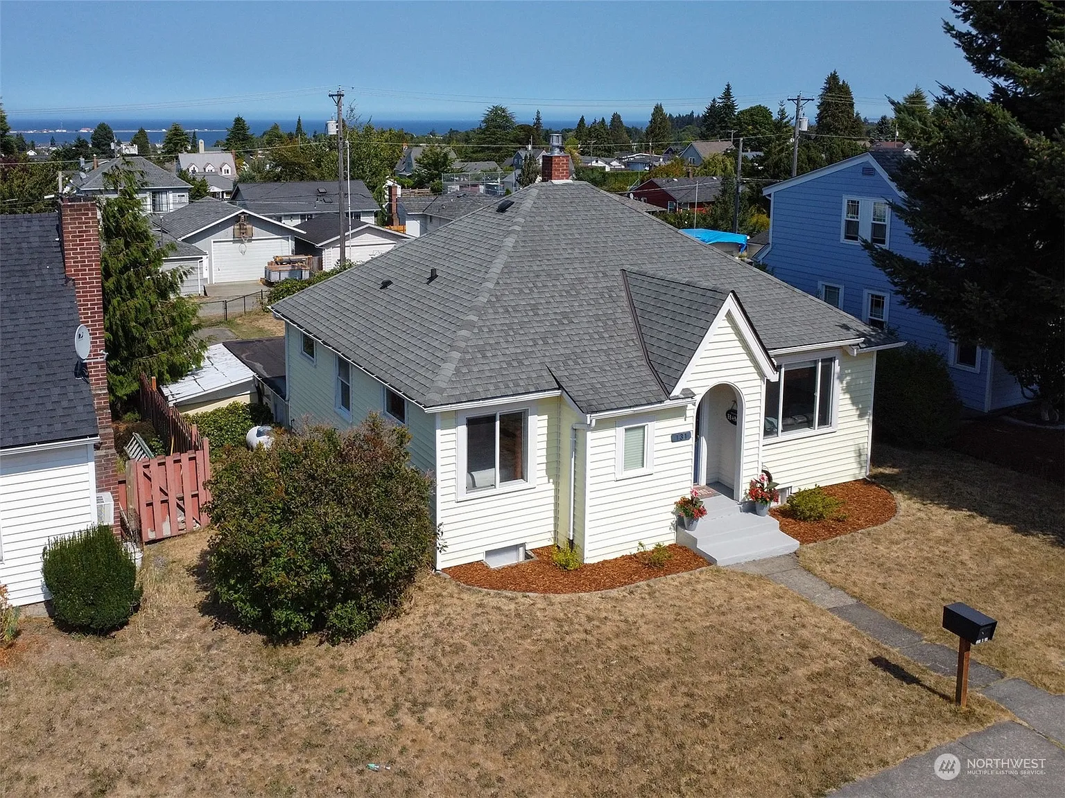 131 W 14th Street photo 1