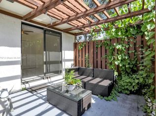 824 SW 118th Ter #824, Fort Lauderdale, FL 33325