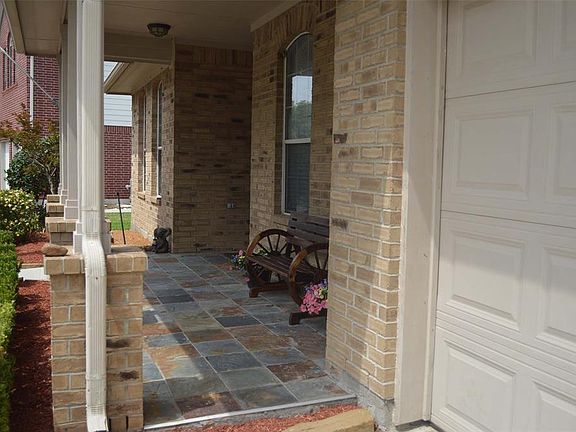 2nd image of 6138 Southwell Ln