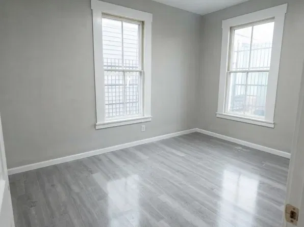 149 Plymouth St, New Haven, CT