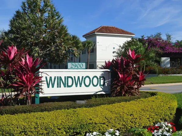 2900 NW 5th Ave, Boca Raton, FL 33431