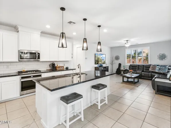 13567 N 142nd Avenue, Surprise, AZ 85379