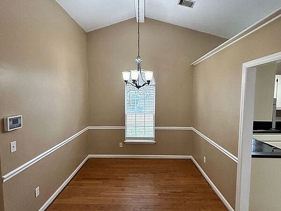 5th image of 4055 Pepperwood Dr