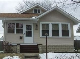 866 S 3rd Ave, Kankakee, IL 60901