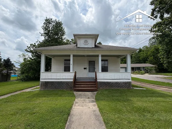 217 W 6th St, Fulton, MO 65251