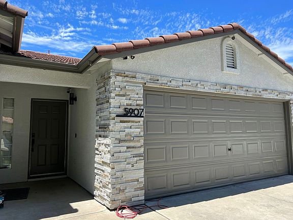 3rd image of 5907 Chancellor Way