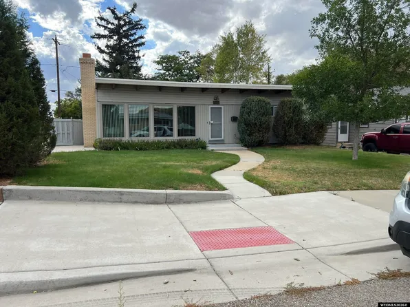 1128 Adams Ave, Rock Springs, WY 82901