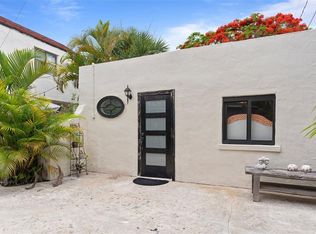 927 Paseo Andorra, West Palm Beach, FL 33405