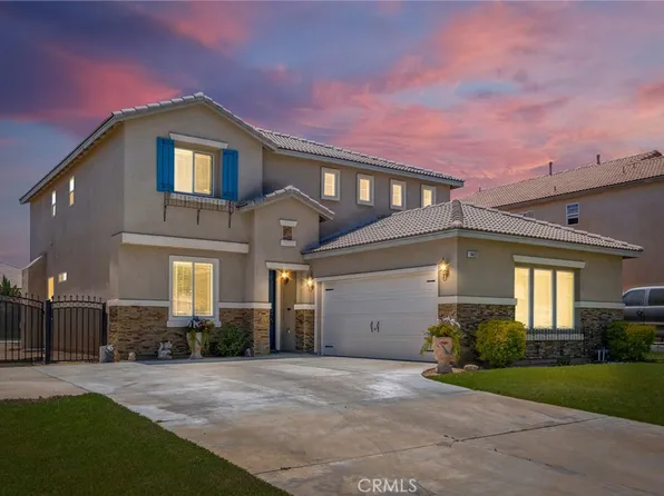 14435 Arthur St, Oak Hills, CA 92344