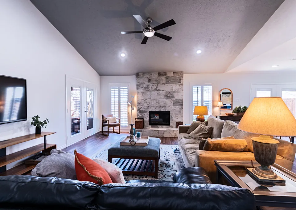 3002 Townbluff Dr
