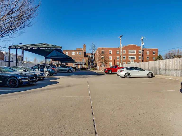 1209 N Harvey Ave #102 — Photo 23