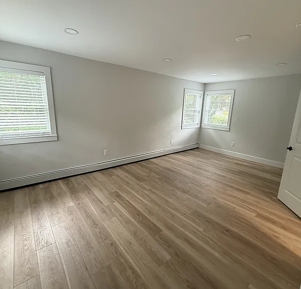 1050 Lucas Avenue Ext #3 — Photo 5