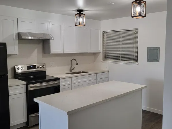 2004 E 27th St APT 3, Oakland, CA 94606