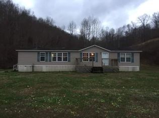 2604 S Ky 32, Sandy Hook, KY 41171