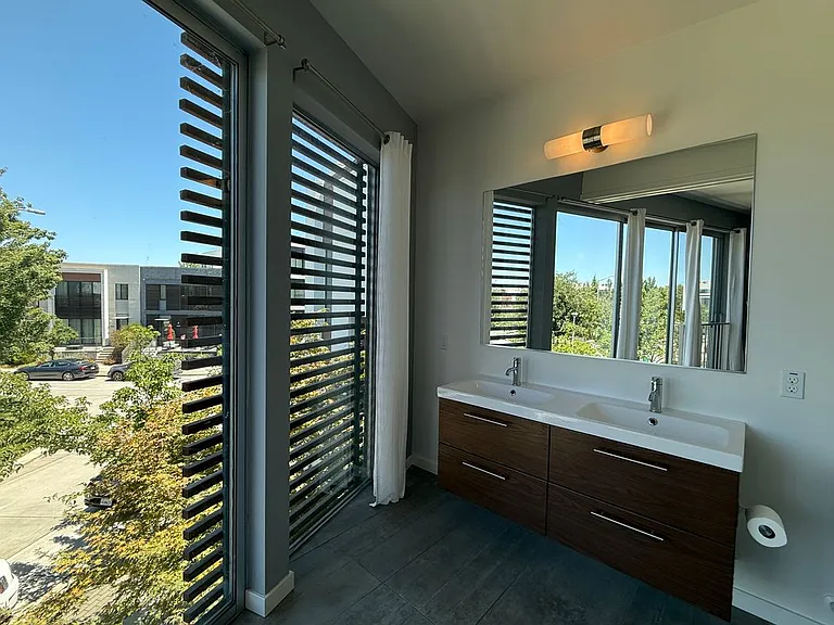 411 Garden St — Photo 19