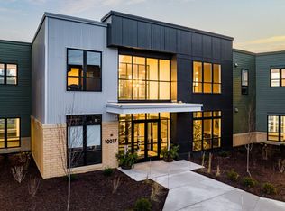 10017 Sweet Willow Pass #10001-307, Verona, WI 53593