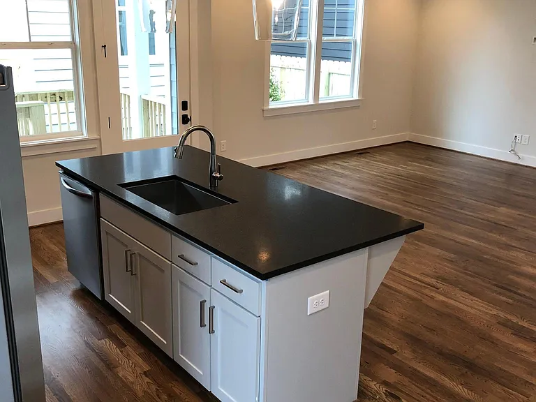 1702 Simpkins St #B — Photo 6