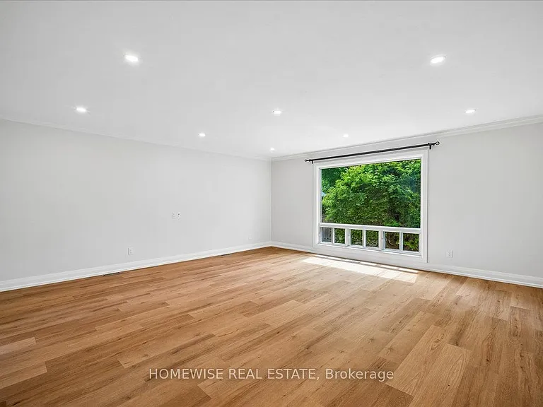 2182 Courtland Dr — Photo 26