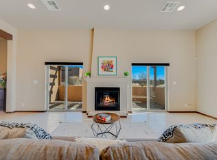 35 Caballo Viejo, Santa Fe, NM 87508