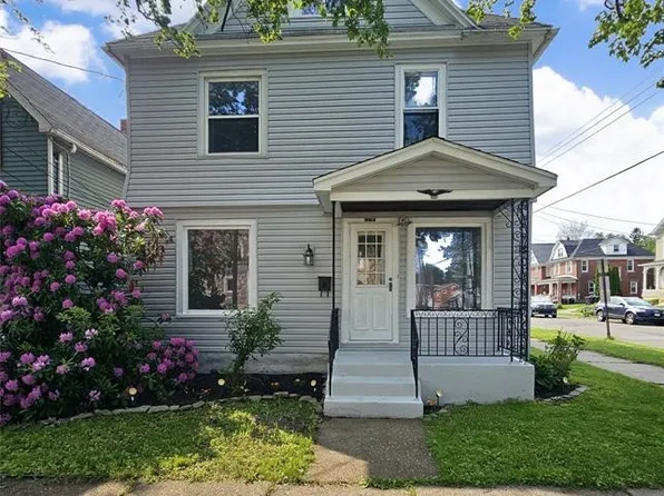 963 W 7th St, Erie, PA 16502