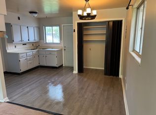 1820 E Bertman Ave, Springfield, IL 62702