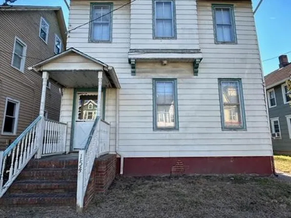 154 7th St, Salem, NJ 08079