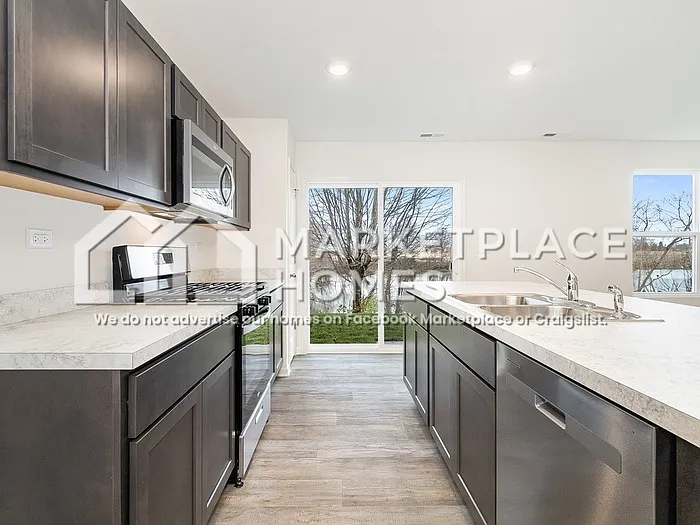 327 Monte Carlo Way — Photo 4
